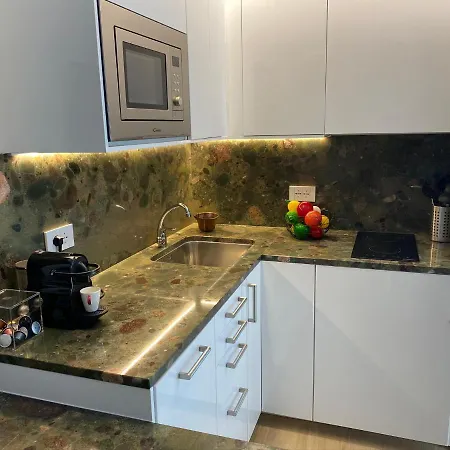Interno 10 Apartamento *
