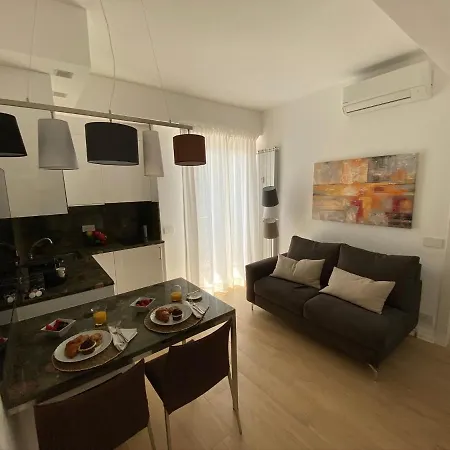 Interno 10 Apartamento Módena